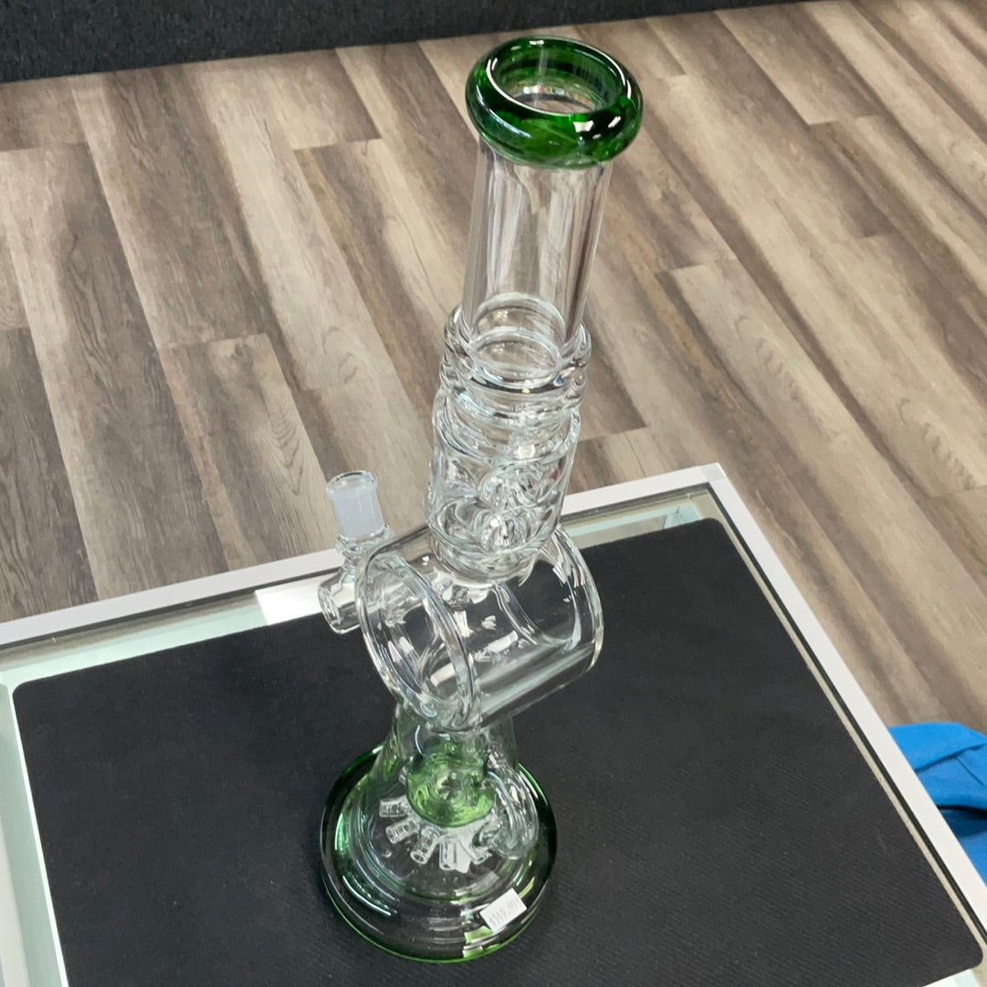 Water pipe