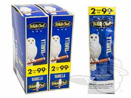 White Owl Cigarillos (2) - Vanilla