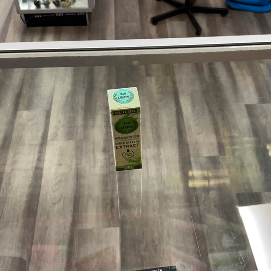Raw kratom